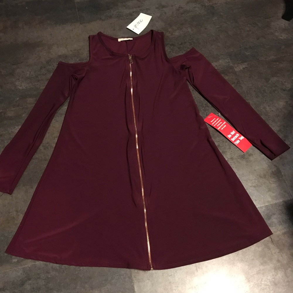 Mulberry Cold Shoulder Zipper Front Dress small